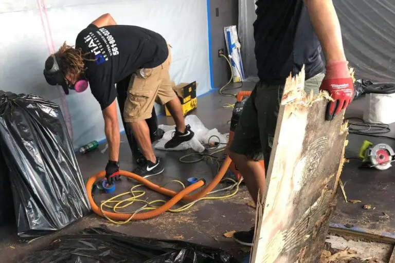 24/7 Emergency Storm Damage Restoration & Repair Services in West Palm Beach, Florida